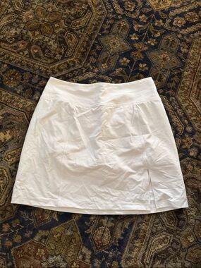 Tommy Bahama White Mini Skirt with Subtle Side Slit